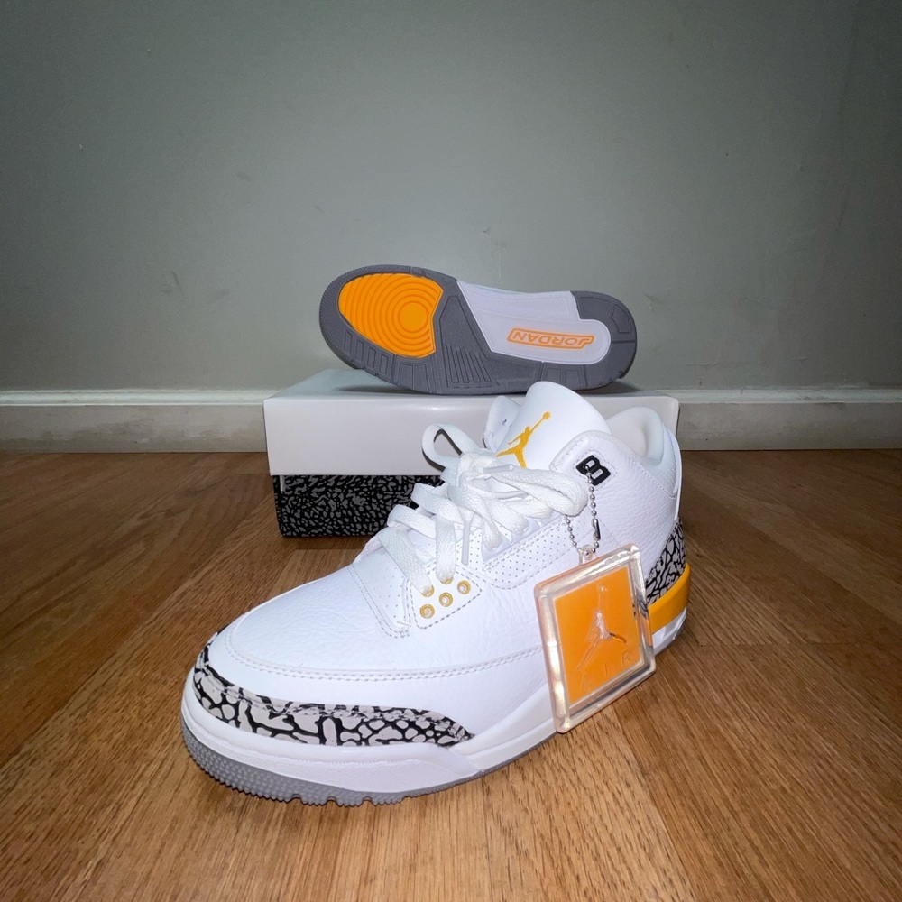 Nike Air Jordan 3 Retro White Laser Orange